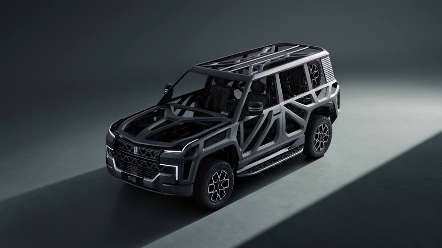 深圳270仰望U8硬派越野的科技魅力，国能汽车对传统燃油车市场的冲击